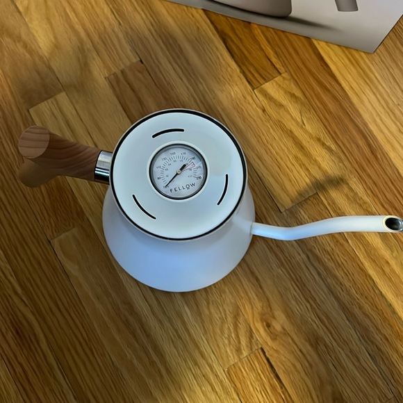 Fellow Stagg Pour Over Kettle White With Wood Handle - Picture 3 of 5